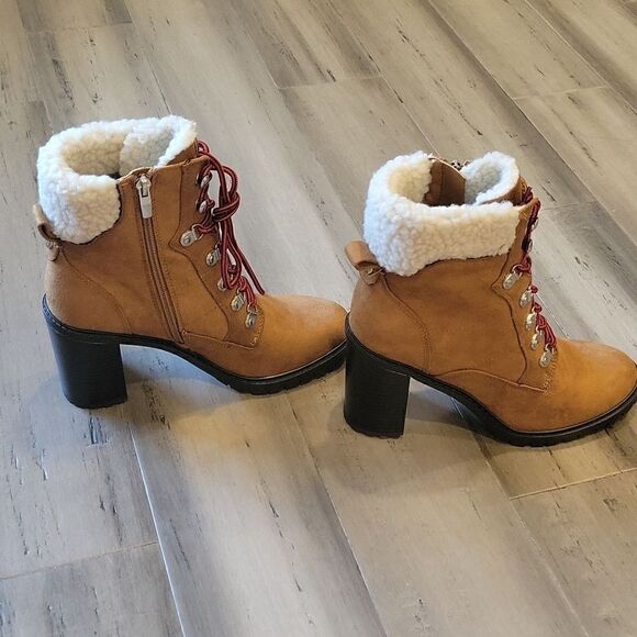 OUTFIT, jacket, boots  - Picture 5 of 6